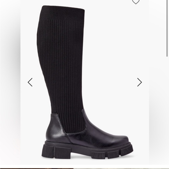 Justfab Toni lug sole boots, black, size 5.5 - Picture 2 of 9